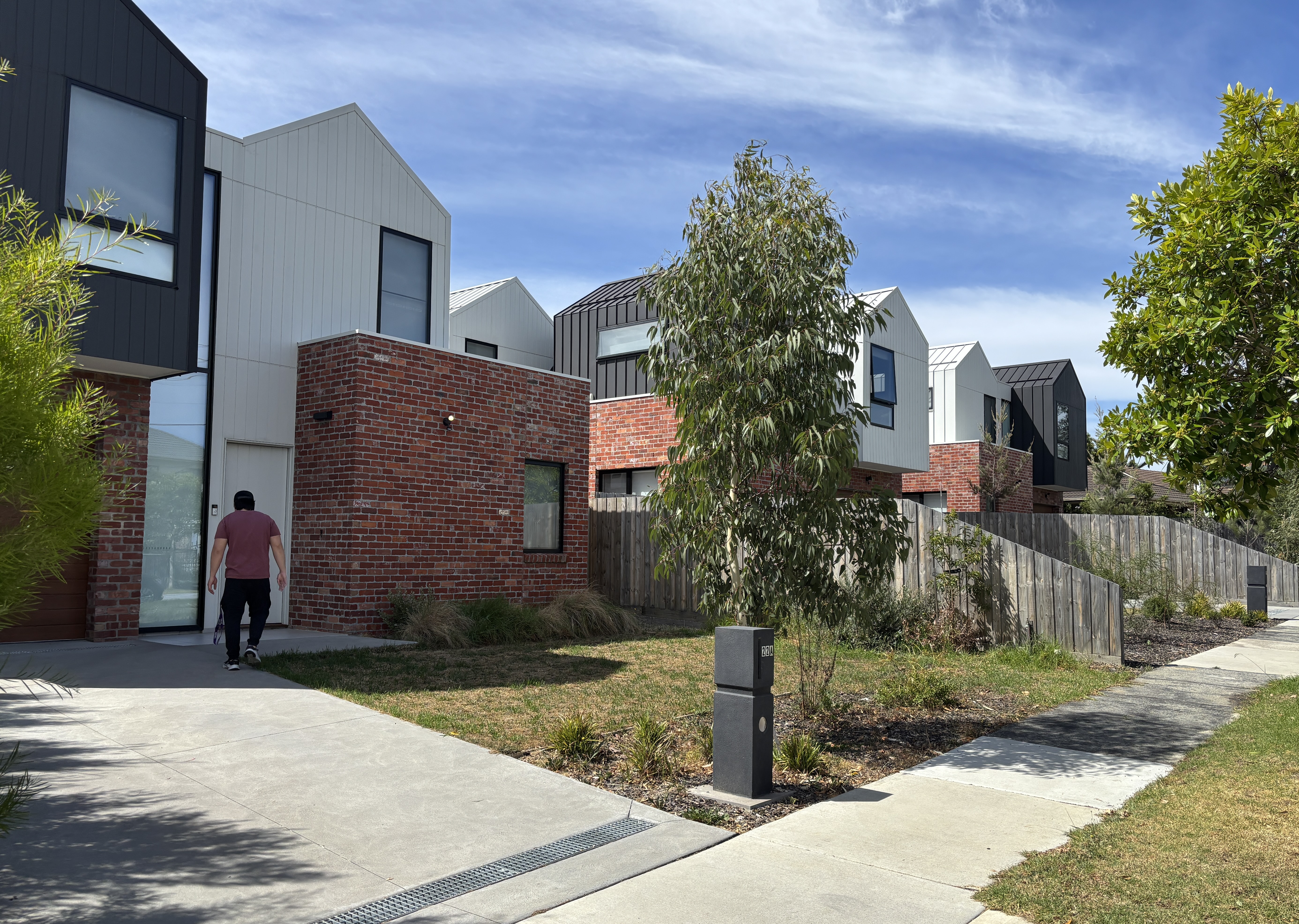 3 New townhouses, Chadstone